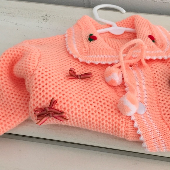 vintage toddler girl handmade cardigan with cute appliqués and pockets size 3T - Picture 4 of 5